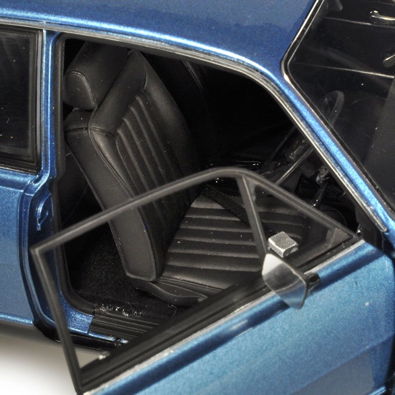 1:18 Holden LJ Torana GTR XU-1 - Zodiac Blue - Classic Carlectables - 18782