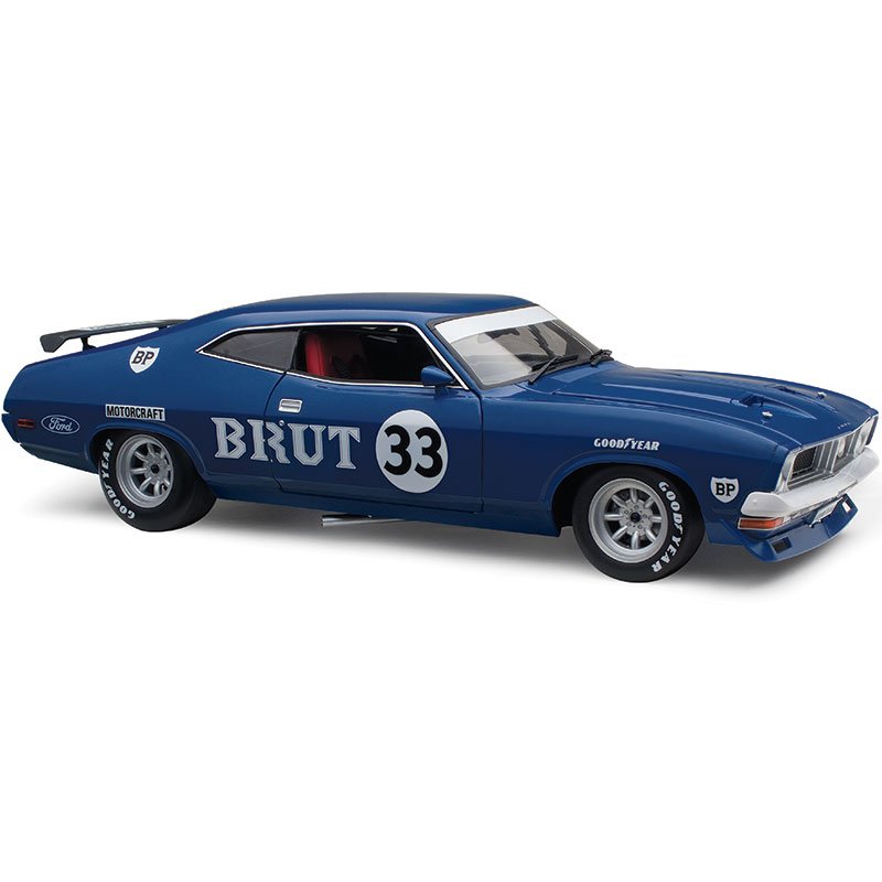 1:18 Ford XB Falcon GT #33 - Sandown 250 Winner - 1974 - ATCC - Allan Moffat Racing - Allan Moffat - Classic Carlectables - 18783