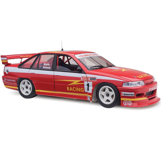1:18 Holden VP Commodore #1 - 2nd Place - 1993 - Bathurst - Gibson Motorsport - Mark Skaife - Classic Carlectables - 18790