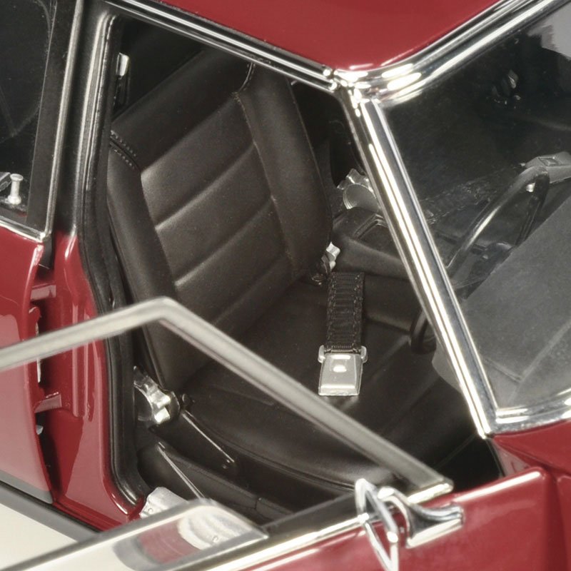 1:18 Holden HQ Monaro GTS - Burgundy - Classic Carlectables - 18791