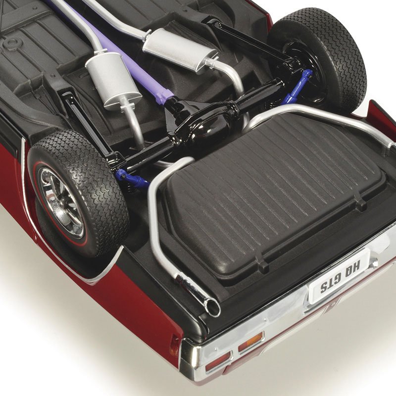 1:18 Holden HQ Monaro GTS - Burgundy - Classic Carlectables - 18791