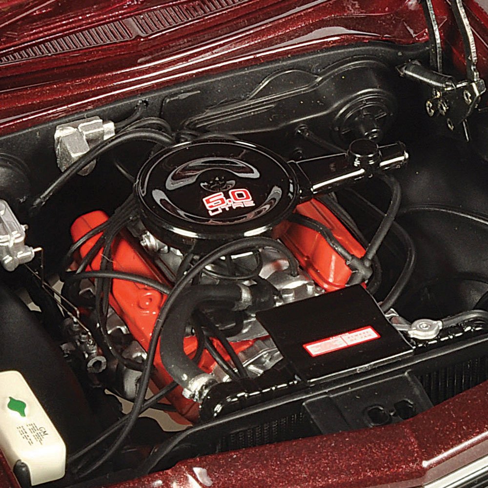 1:18 Holden HJ Monaro GTS - Claret Metallic - Classic Carlectables - 18841