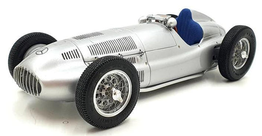 1:18 Mercedes-Benz W165 - Der grosse Sieger von Tripolis - 1939 - Silver - CMC Models - M-018