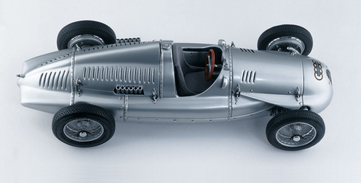 1:18 Auto Union Typ D - 1938 - Silver - CMC Models - M-027