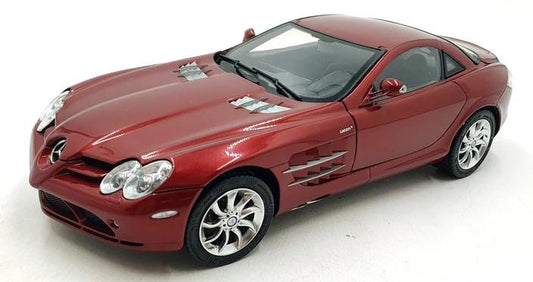 1:18 Mercedes-Benz SLR McLaren - 2003 - Red - CMC Models - M-045A