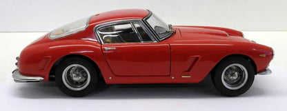 1:18 Ferrari 250 GT - Berlinetta Passo Corto - SWB - 1961 - Red - CMC Models - M-046