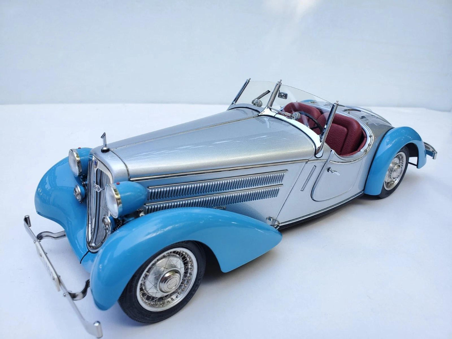 1:18 Audi Front 225 Roadster - 1935 - Blue/Silver - CMC Models - M-075B