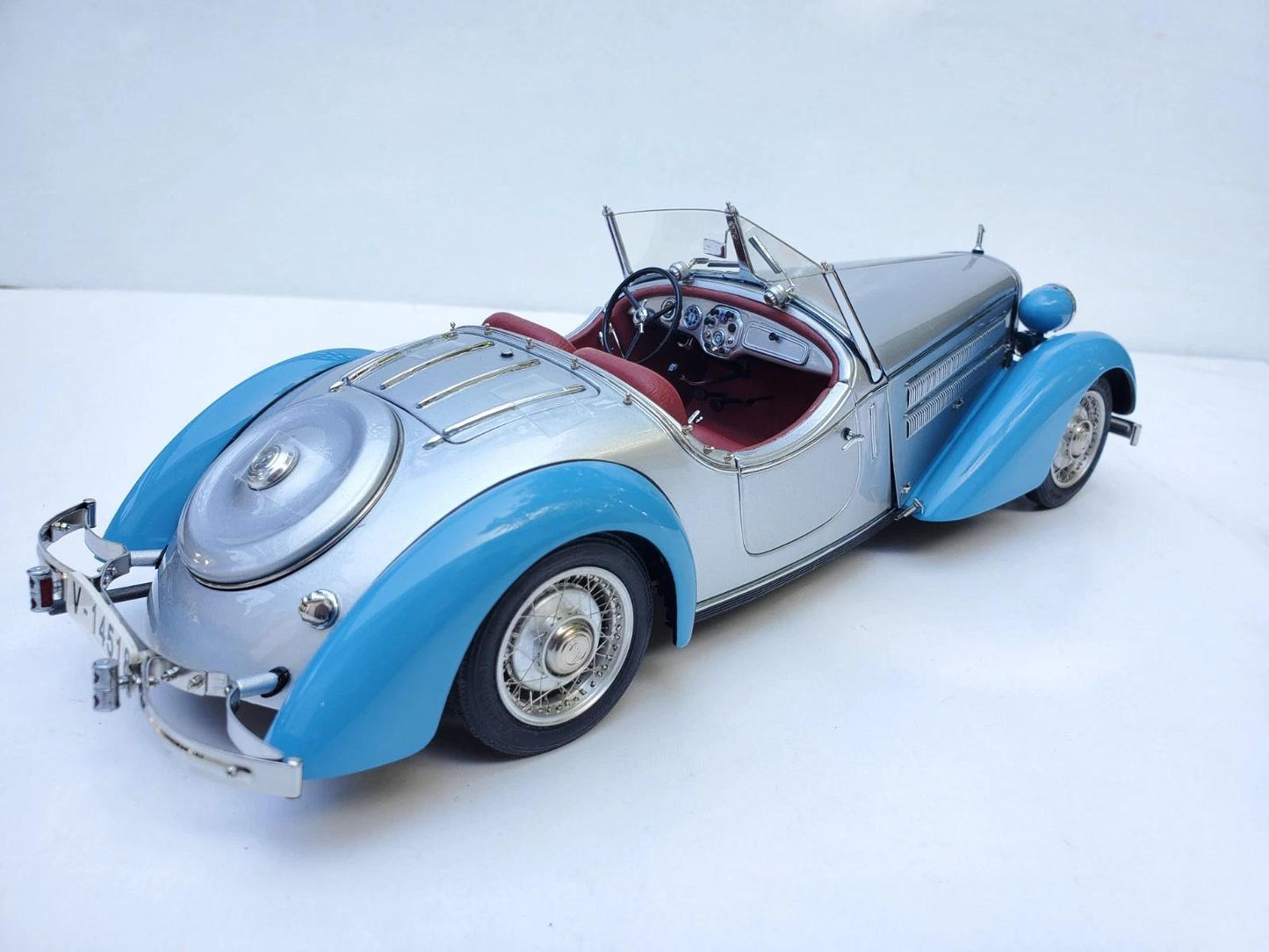 1:18 Audi Front 225 Roadster - 1935 - Blue/Silver - CMC Models - M-075B