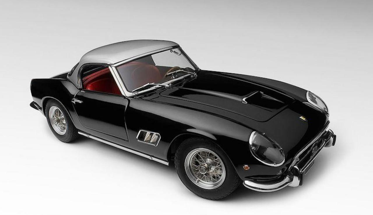 1:18 Ferrari 250 California SWB - 1960 - Black - CMC Models - M-094