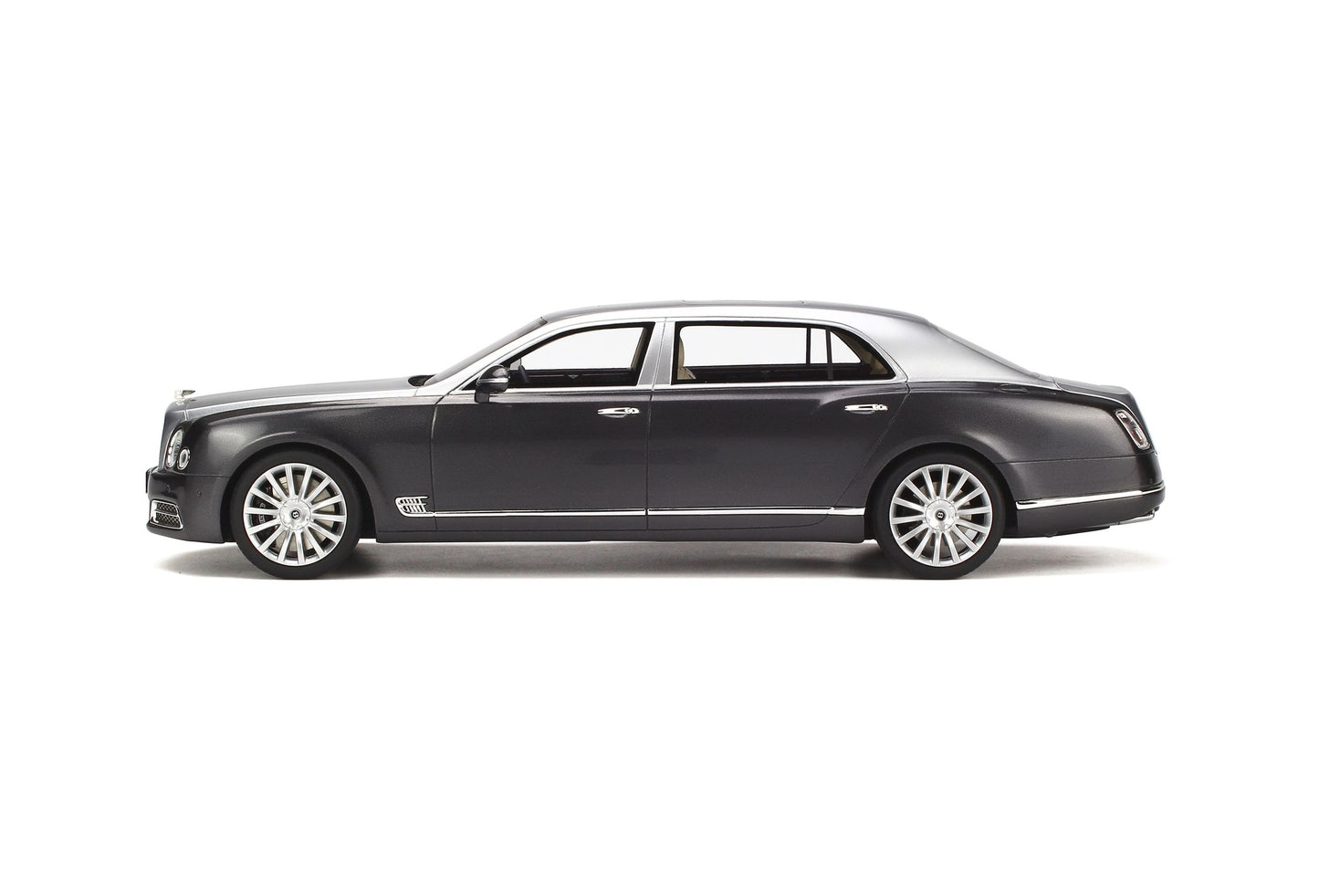 1:18 Bentley Mulsanne EWB - Resin Model - 2016 - Moon Bean/Tungsten - GT Spirit Models - GT148