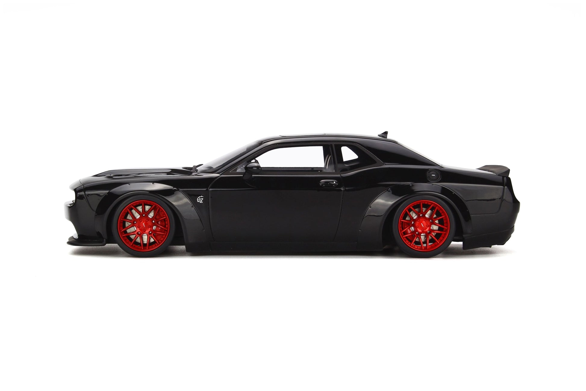 1:18 Dodge Challenger SRT - Tuned by LB Performance - Resin Model - Black - GT Spirit Models - GT176