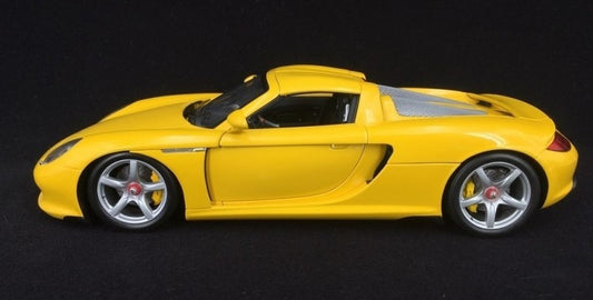 1:18 Porsche Carrera GT - 2004 - Yellow - Minichamps - 100 062631