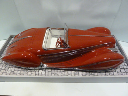 1:18 Delahaye Type 165 Cabriolet - 1939 - Mullin Automotive Museum Collection - Minichamps - 107 116130