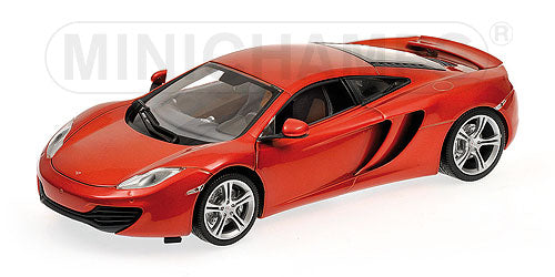 1:18 McLaren MP4-12C - 2011 - Orange Metallic - Minichamps - 110 133020