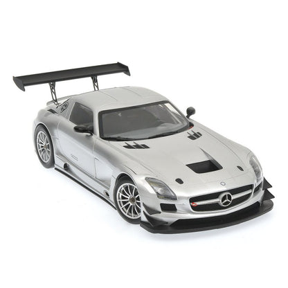 1:18 Mercedes-Benz SLS AMG GT3 Street - 2011 - Silver - Minichamps - 151 113100