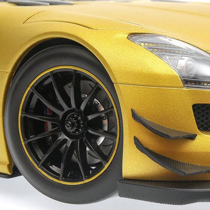 1:18 Mercedes-Benz SLS AMG GT3 Street - 2011 - Gold - Minichamps - 151 113106