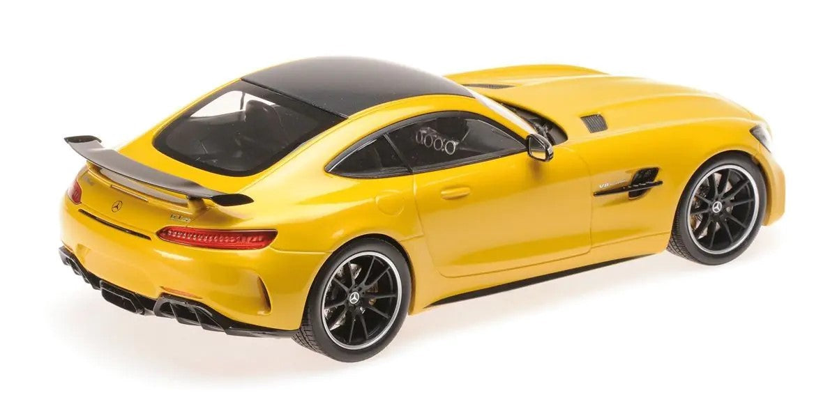 1:18 Mercedes-Benz AMG GT R - 2017 - Yellow - Minichamps - 155 036021