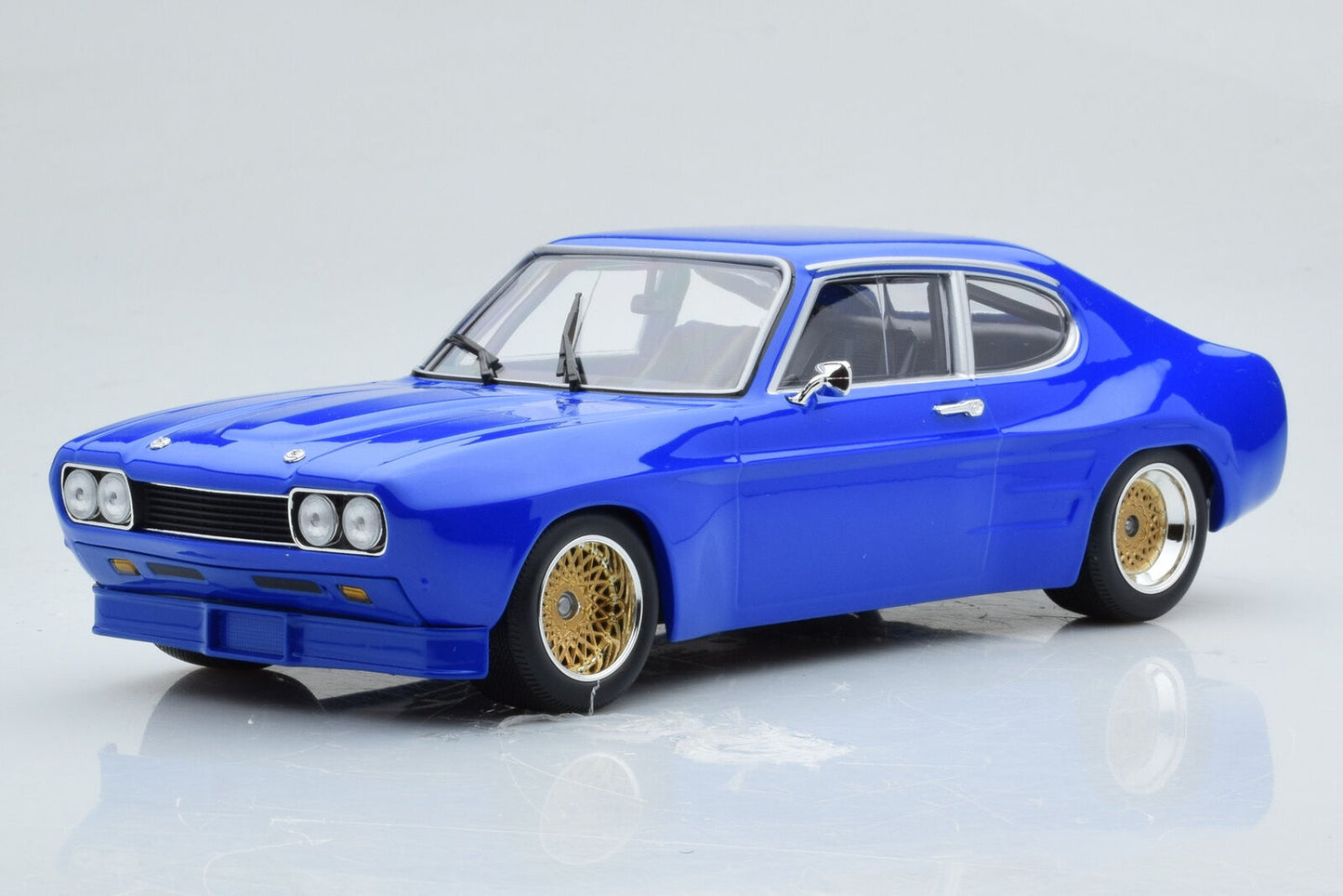 1:18 Ford Capri RS 2600 - 1970 - Blue - Minichamps - 155 708501