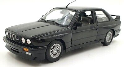1:18 BMW M3 Street - 1987 - Black - Minichamps - 180 020300
