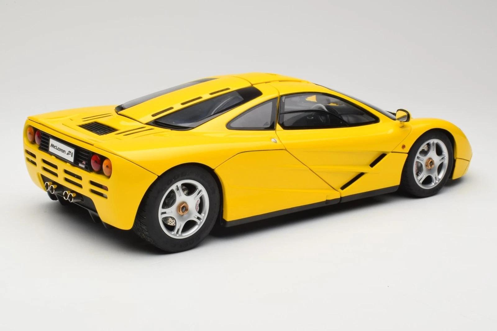 1:12 McLaren F1 GTR Roadcar - 1993 - Yellow - Minichamps - 530 133121