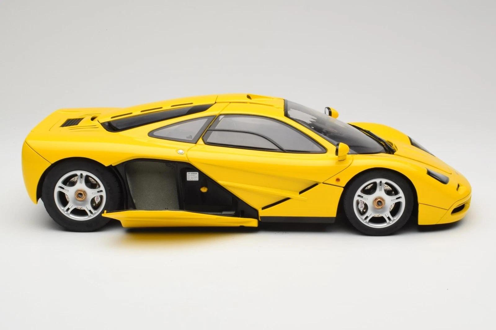 1:12 McLaren F1 GTR Roadcar - 1993 - Yellow - Minichamps - 530 133121