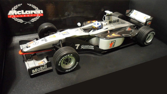 1:18 McLaren F1 Mercedes MP4/13 - 1998 - Formula 1 - McLaren F1 - David Coulthard - Minichamps - 530 981807