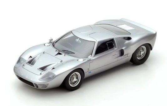 1:18 Ford GT40 MK I - Street Version - 1966 - Silver - Spark Model - 18S293
