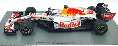 1:18 Red Bull Racing F1 Honda RB16B #33 - Turkish GP - 2nd Place - 2021 - Formula 1 - Red Bull Racing Honda - Max Verstappen - Spark Model - 18S605