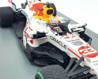 1:18 Red Bull Racing F1 Honda RB16B #33 - Turkish GP - 2nd Place - 2021 - Formula 1 - Red Bull Racing Honda - Max Verstappen - Spark Model - 18S605