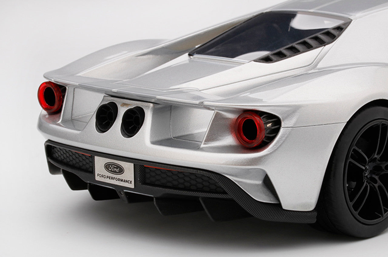 1:18 Ford GT - Chicago Auto Show - Resin Model - 2015 - Ingot Silver - Top Speed - TS0011