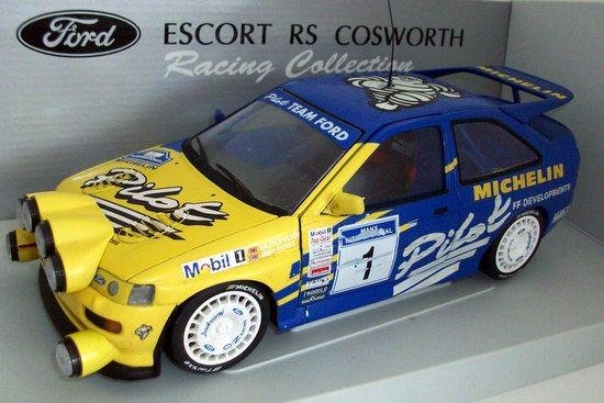 1:18 Ford Escort RS Cosworth - Michelin Champion - 1994 - UT Models - 180 948291