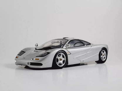 1:18 McLaren F1 Roadcar - Silver - UT Models - 530 133180